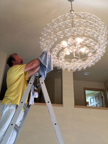 chandelier cleaning redmond wa